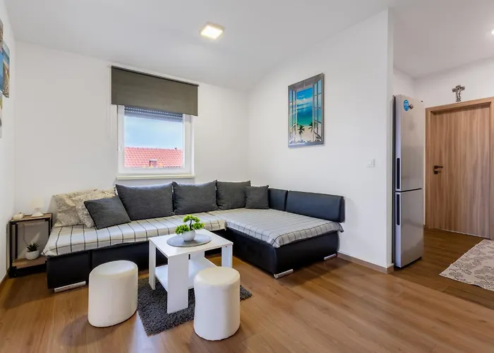 아파트 Rukavina 비르