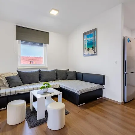 Apartamento Rukavina Vir